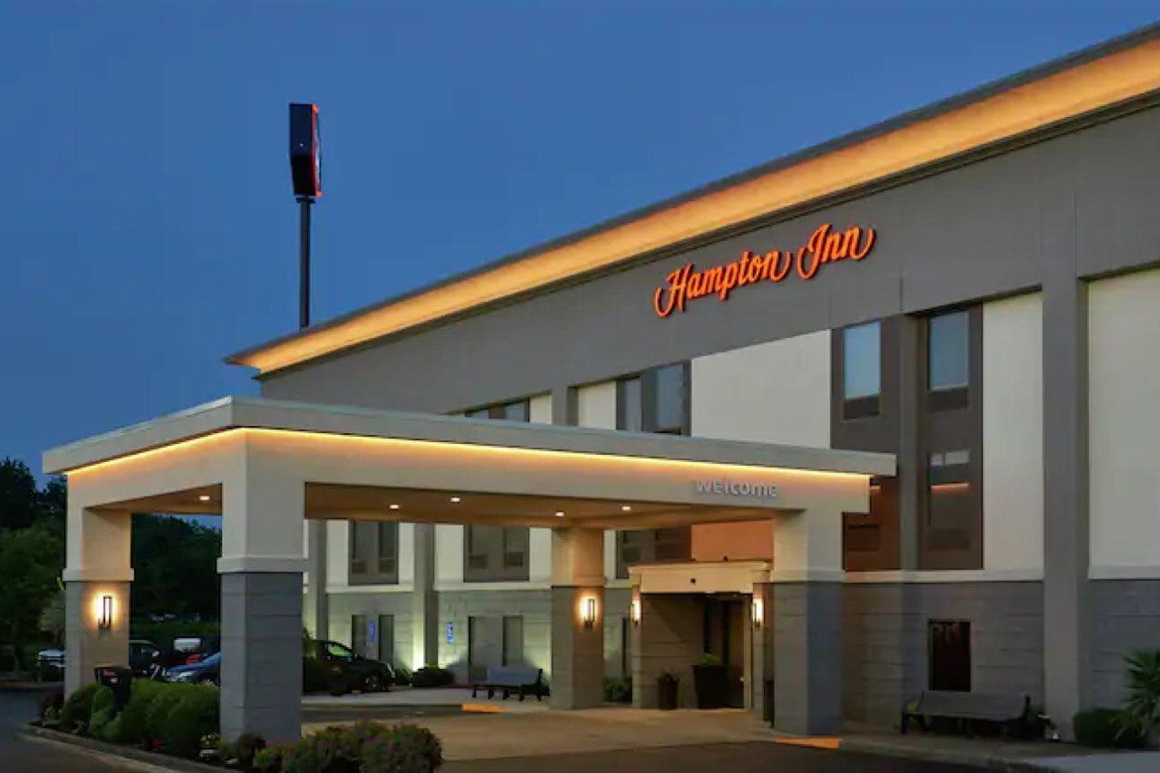 فندق Brooksفي  هامبتون إن لويسفيل آي 65 آت بروكس رود المظهر الخارجي الصورة